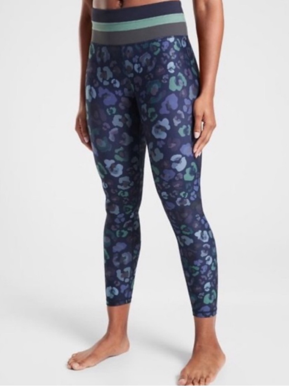Athleta Abstract Elation 7/8 Leggings XS